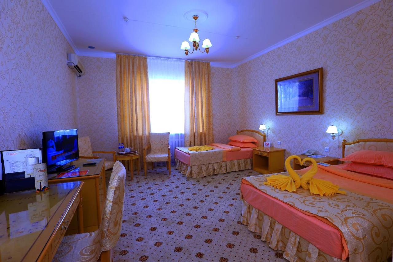 Hotel Asia חיווה מראה חיצוני תמונה