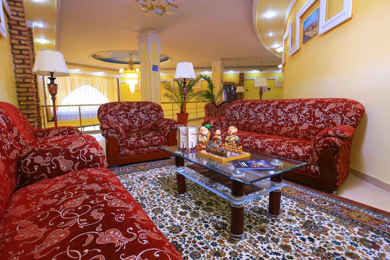 Hotel Asia חיווה מראה חיצוני תמונה