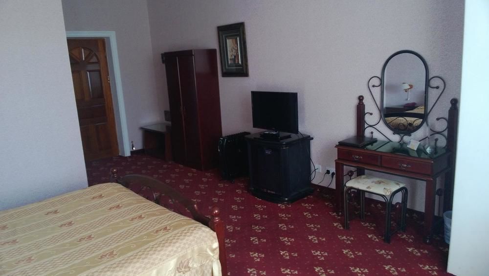 Hotel Asia חיווה מראה חיצוני תמונה