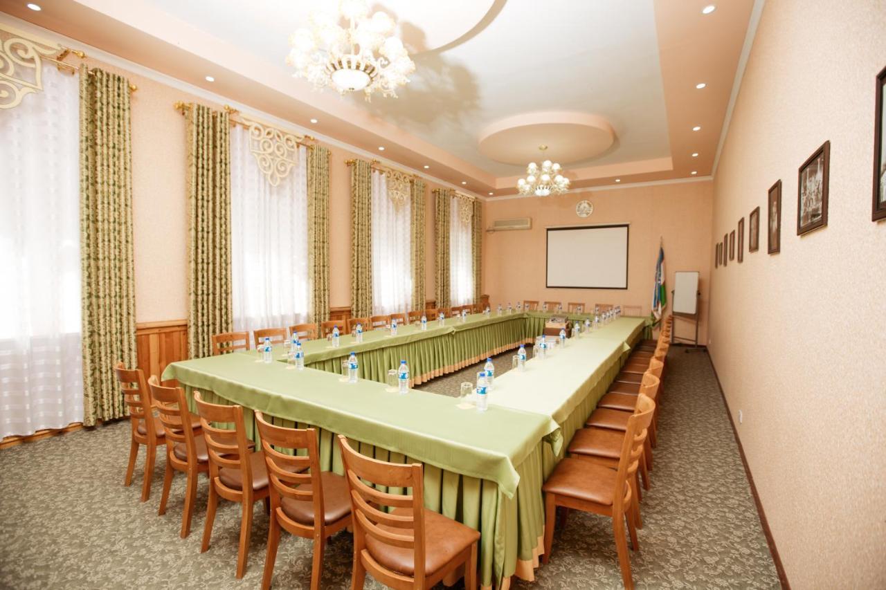 Hotel Asia חיווה מראה חיצוני תמונה